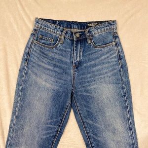 NWOT Cropped Boyfriend Jeans